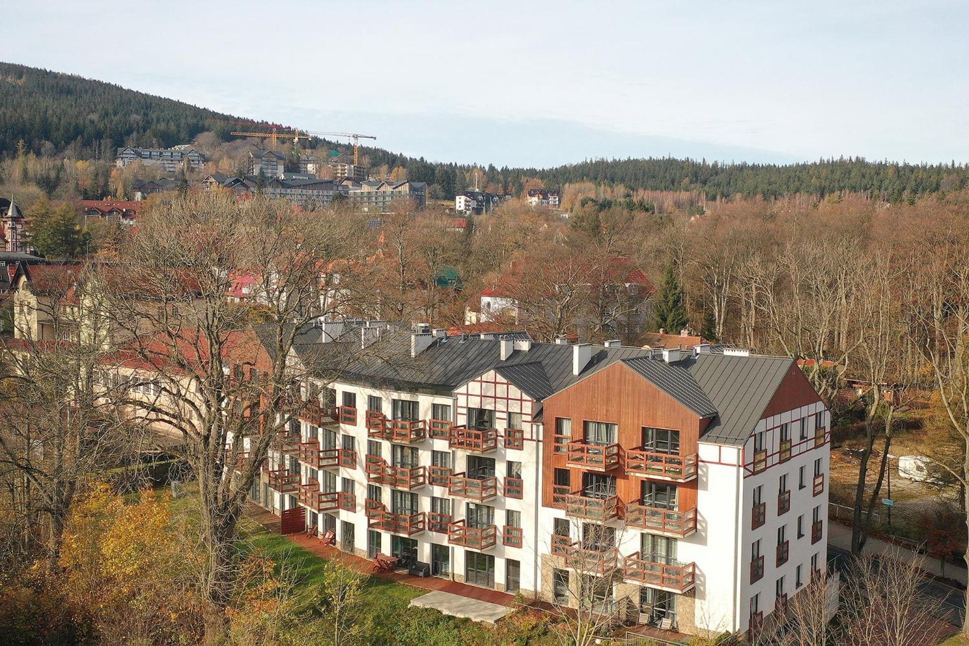 Rentplanet - Mountain Apartment